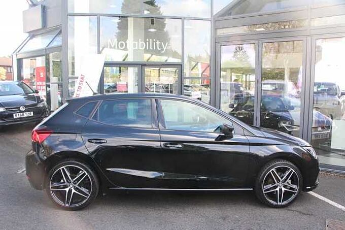 SEAT Ibiza 1.0 TSI FR Sport Hatchback 5dr Petrol Manual Euro 6 (s/s) (110 ps)