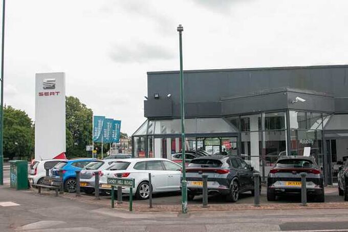 SEAT Arona 1.0 TSI FR Sport SUV 5dr Petrol Manual Euro 6 (s/s) (110 ps)