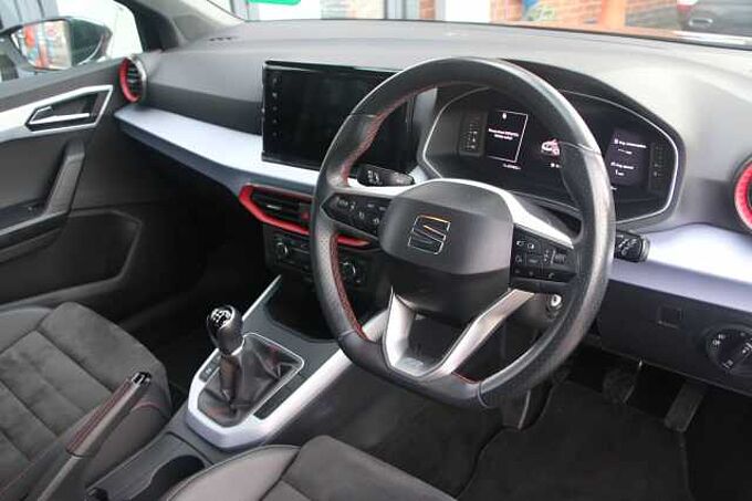 SEAT Arona 1.0 TSI FR Sport SUV 5dr Petrol Manual Euro 6 (s/s) (110 ps)