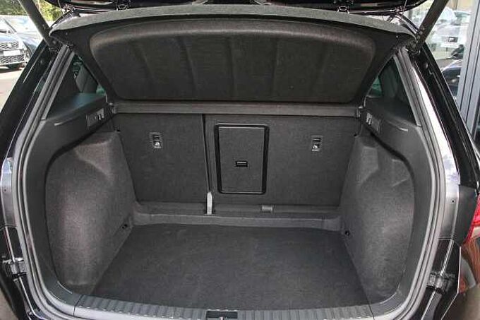 SEAT Ateca 1.5 TSI EVO FR Black Edition SUV 5dr Petrol DSG Euro 6 (s/s) (150 ps)