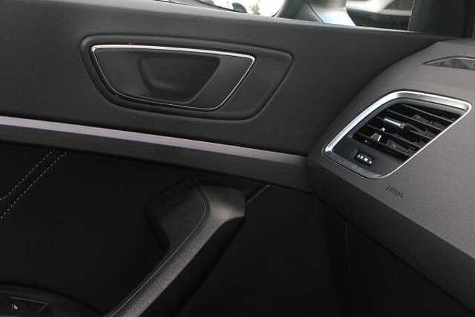 SEAT Ateca 1.5 TSI EVO FR Black Edition SUV 5dr Petrol DSG Euro 6 (s/s) (150 ps)