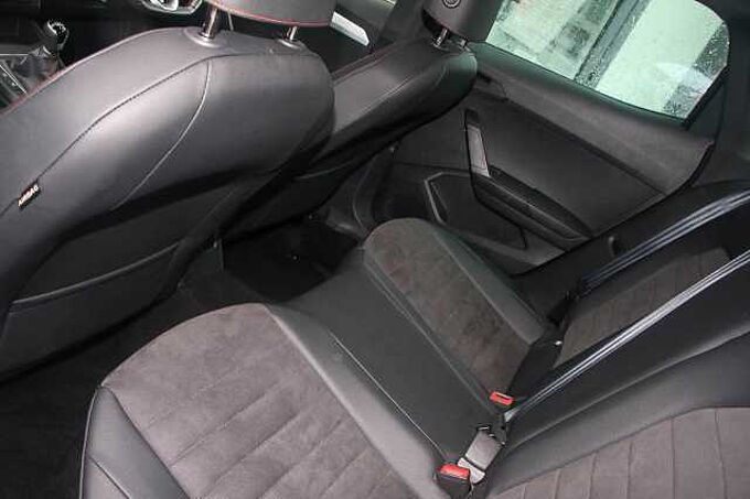 SEAT Ibiza 1.0 TSI FR Sport Hatchback 5dr Petrol Manual Euro 6 (s/s) (95 ps)